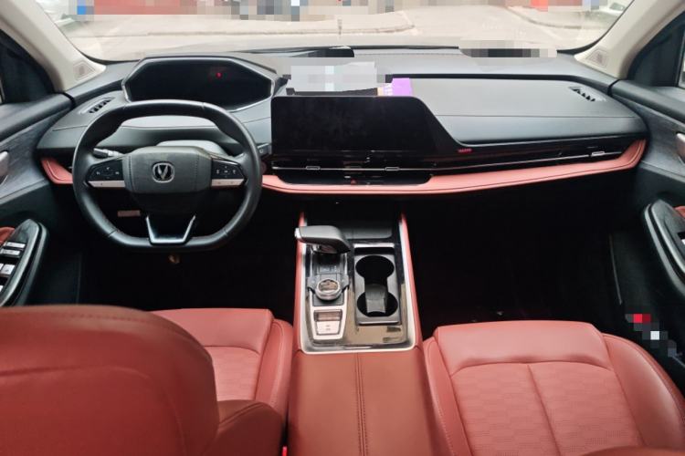 Used CHANGAN CS55PLUS 2024 3rd Generation 1.5T DCT Excellence Model Center Console