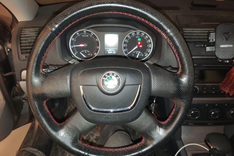 Used Skoda Octavia 2012 1.6L Automatic Yijie Edition
