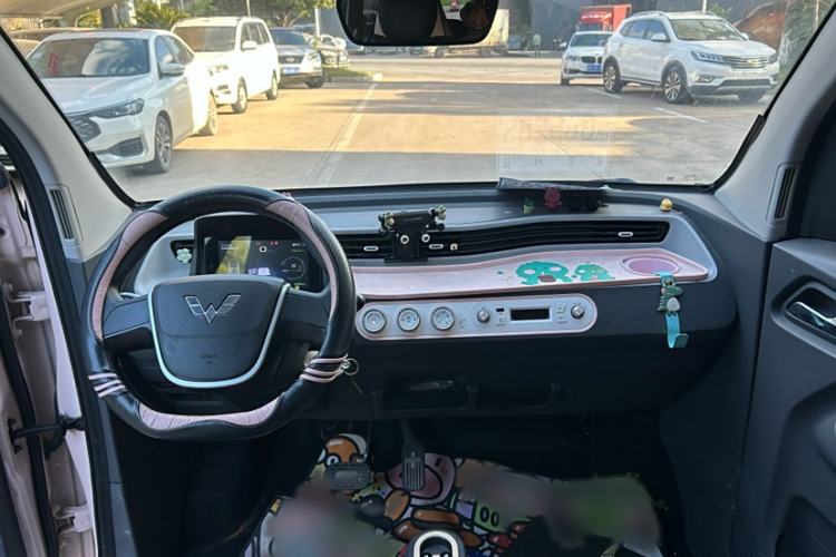 Used Wuling Hongguang MINIEV 2022 Macaron Premium Model – Lithium Ternary Battery