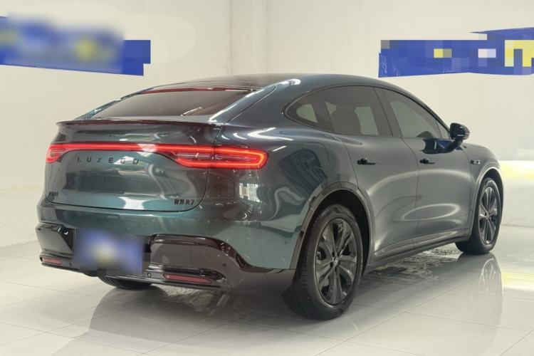 Used Hima Luxeed R7 2026 Model Range-Extending Max+ Exterior 5