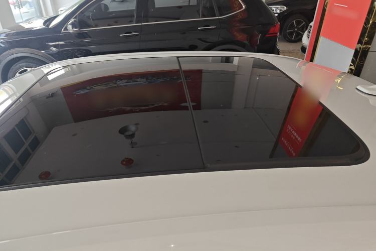 Used Audi A4L 2023 40 TFSI Luxury Dynamic Model Roof