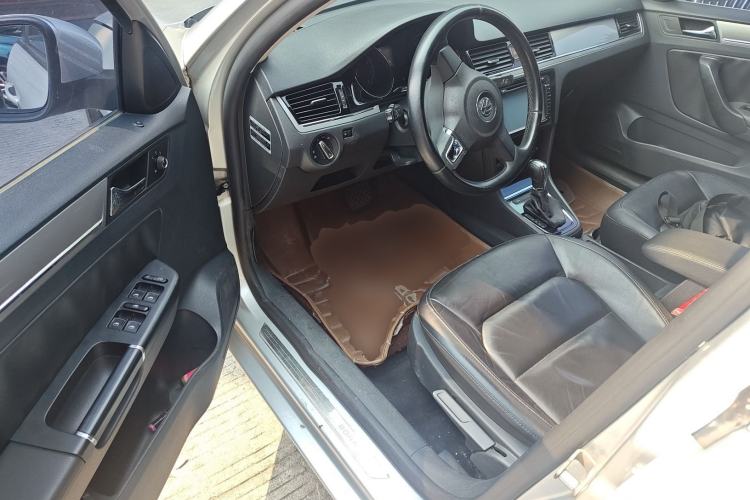 Used Volkswagen Bora 2014 1.6L Automatic Comfort Model Driver Seat