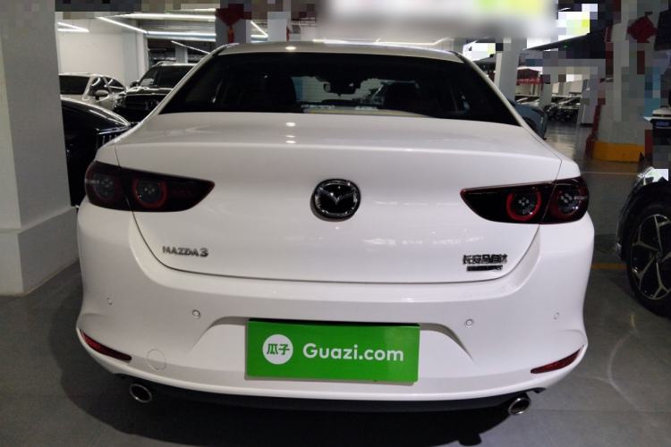 Used Mazda 3 Axela 2022 2.0L Automatic Zhi Rui Obsidian Edition