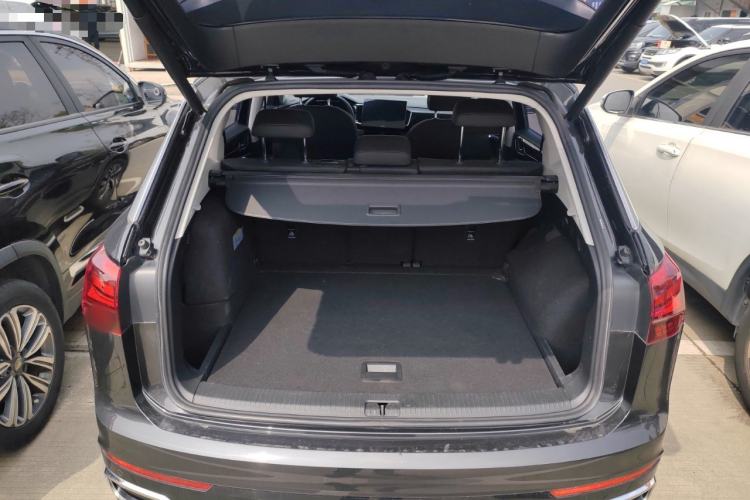 Used Volkswagen Tayron GTE Plug-in Hybrid 2020 1.4T Luxury Model Trunk