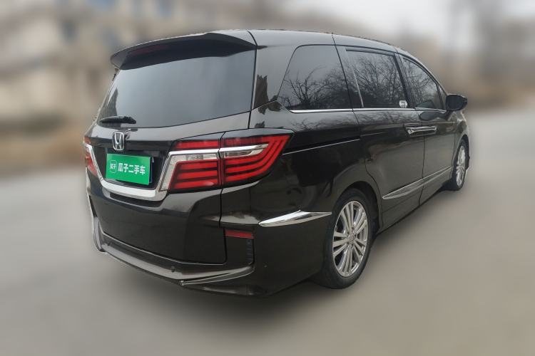 Used Honda Elysion 2016 2.4L Style Edition
