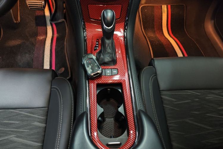 Used Cadillac ATS-L 2017 28T Tech Edition Gear Lever