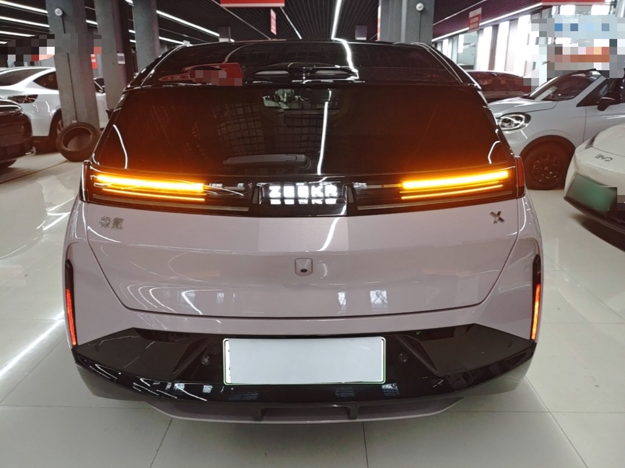 Zeekr X 2023 Rear-Drive YOU Edition 4 Seats — снимка 5