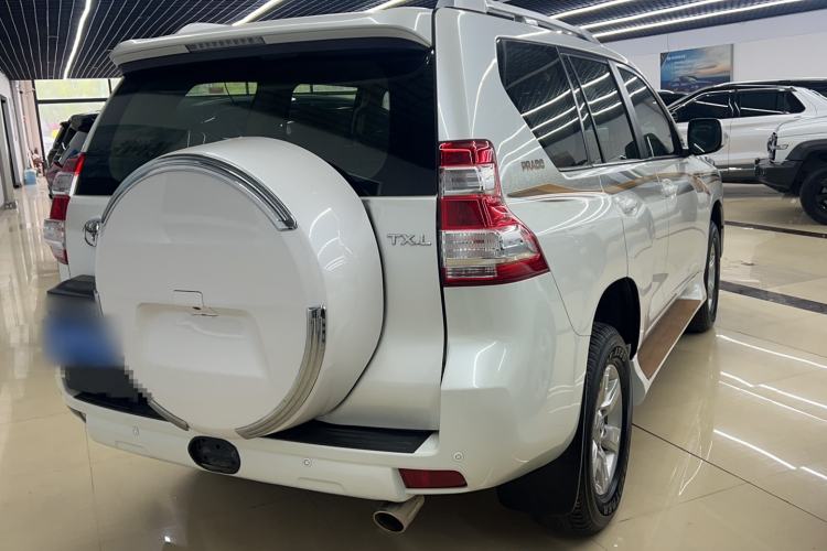 Used Toyota Prado  Exterior 3