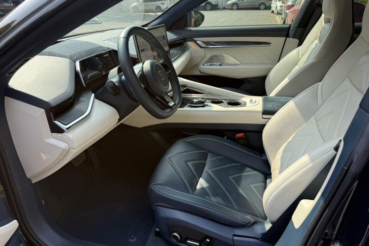 Used Zeekr 001 2023 ME Edition 100 kWh Interior 6