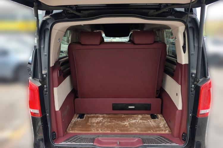 Used Mercedes-Benz V-Class 2018 V 260 L Prestige Extended Version China VI