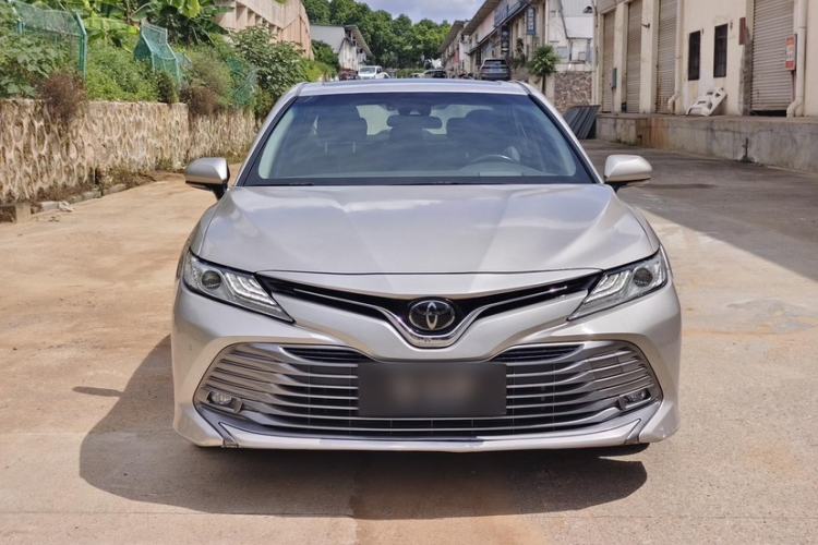 Used Toyota Camry 2019 2.0G Luxury Edition China VI Standard