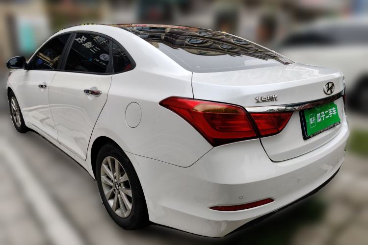 Used Hyundai Mistra 2014 1.8L Automatic Smart GLS Rear Left 45 Deg