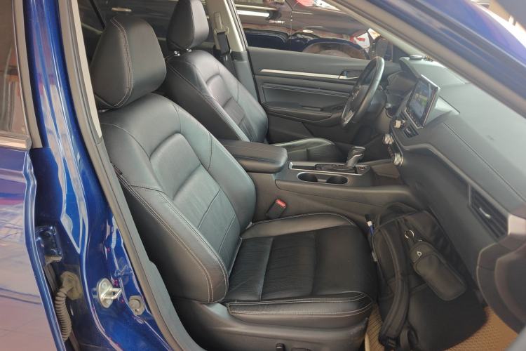 Used Nissan Teana 2020 2.0L XL Comfort Edition Right Front Seat