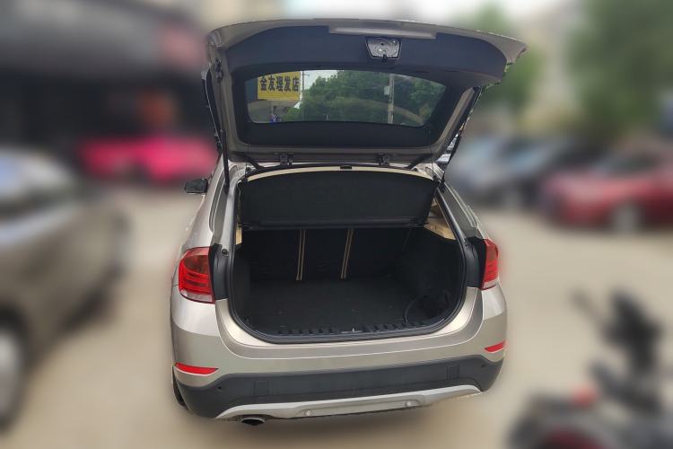 Used BMW X1 2012 sDrive18i Luxury Edition