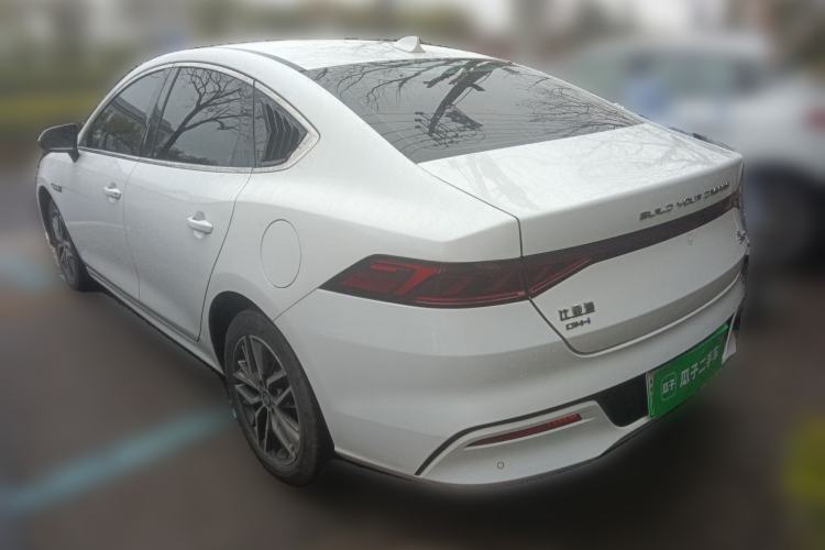 Used BYD Qin PLUS 2023 Champion Edition DM-i 120KM Excellence Model
