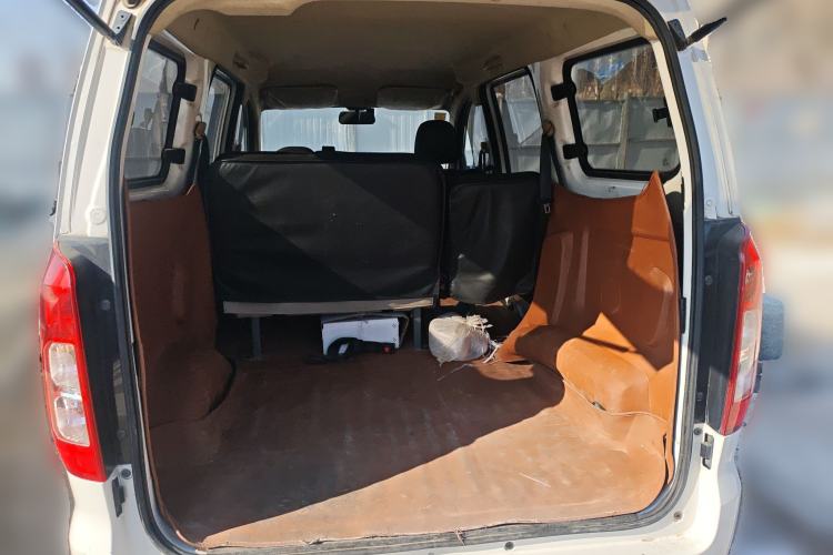 Used Wuling Hongguang V 2019 1.5L Jingqu Version China VI LAR
