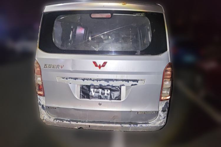 Used Wuling Rongguang V 2015 1.2L Base Version
