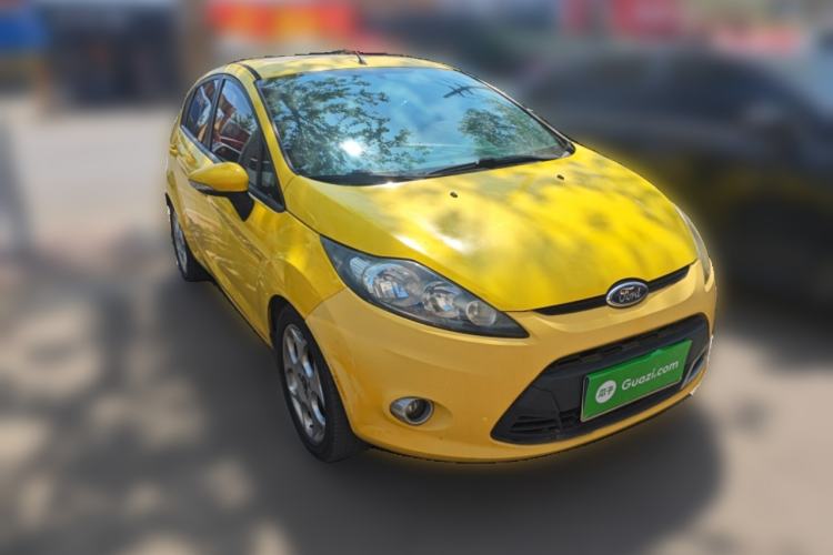 Used Ford Fiesta 2011 Hatchback 1.5L Automatic Sport Model Front Right 45 Deg