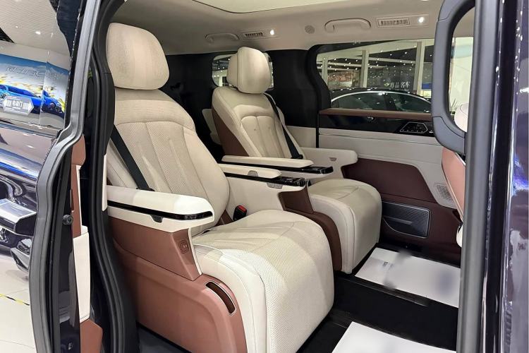 Used BYD Xia 2025 DM-i 1.5T 180km Excellence Model
