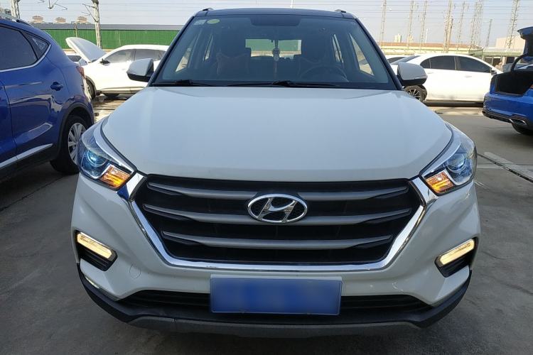 Used Hyundai ix25 2017 1.4T Automatic Smart Version
