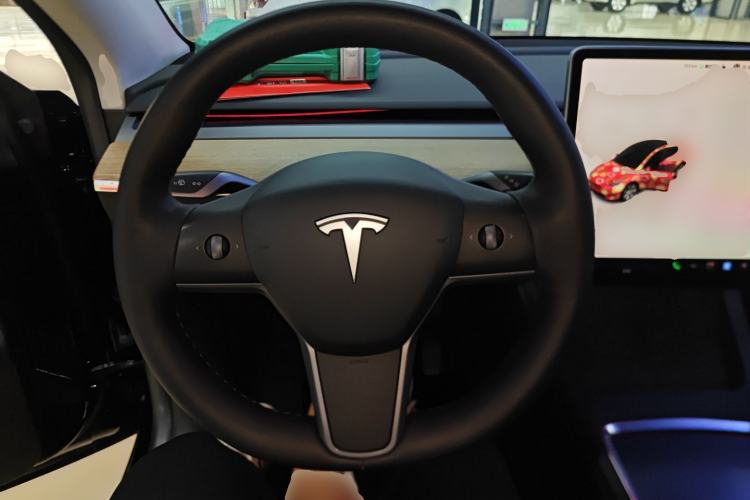 Used Tesla Model Y 2022 Rear-Wheel-Drive Version Steering Wheel