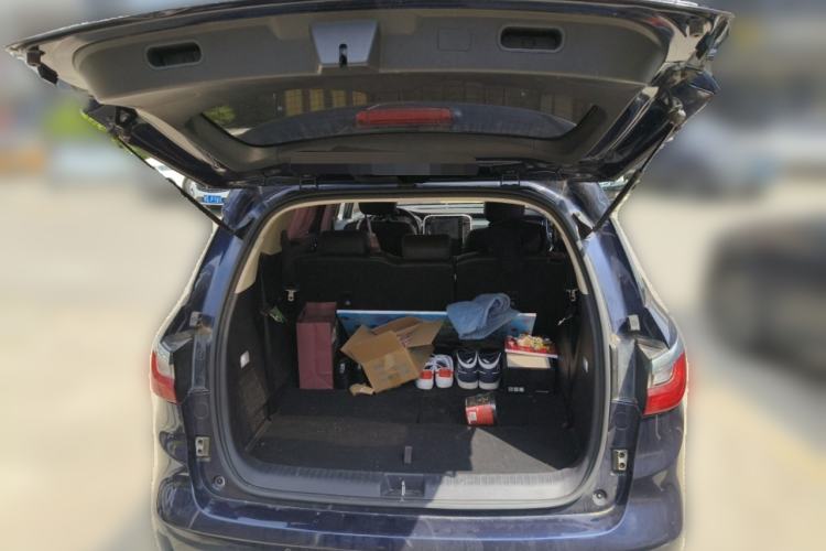 Used BYD Song MAX 2017 1.5T Automatic Smart Connect Prestige 7-Seater Trunk