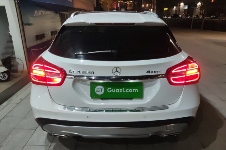 Used Mercedes-Benz GLA 2015 GLA 220 4MATIC Fashion Model
