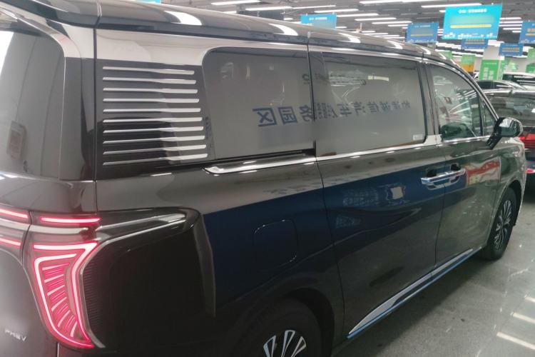 Used Hongqi HQ9 PHEV 2024 2.0T Four-Wheel Drive Business Edition Rear Right 45 Deg