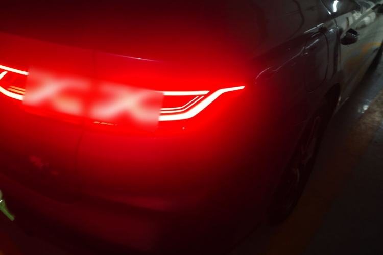 Used BYD Qin L 2024 DM-i 80KM Beyond Model Right Rear Taillight