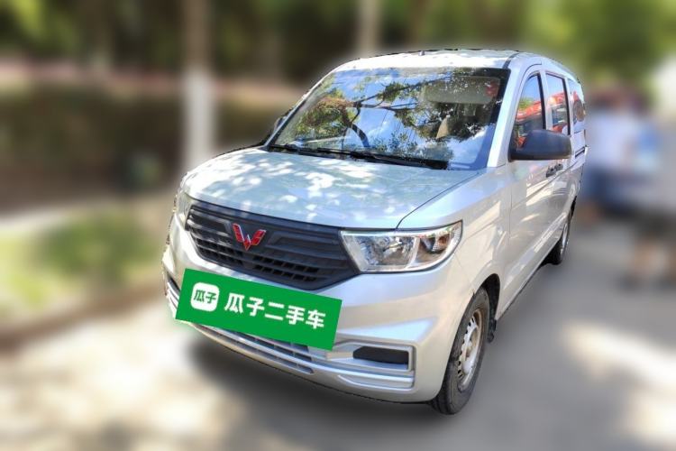 Used Wuling Hongguang V 2019 1.5L Jingqu Version China VI LAR