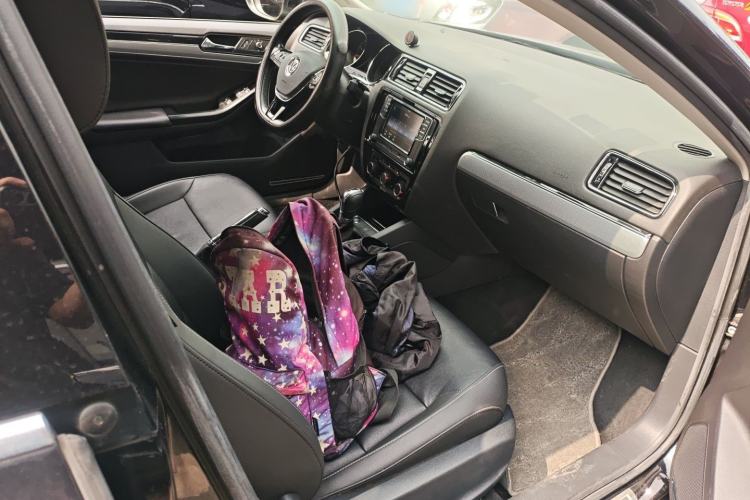 Used Volkswagen Sagitar 2018 280TSI DSG Ignite Edition Right Front Seat