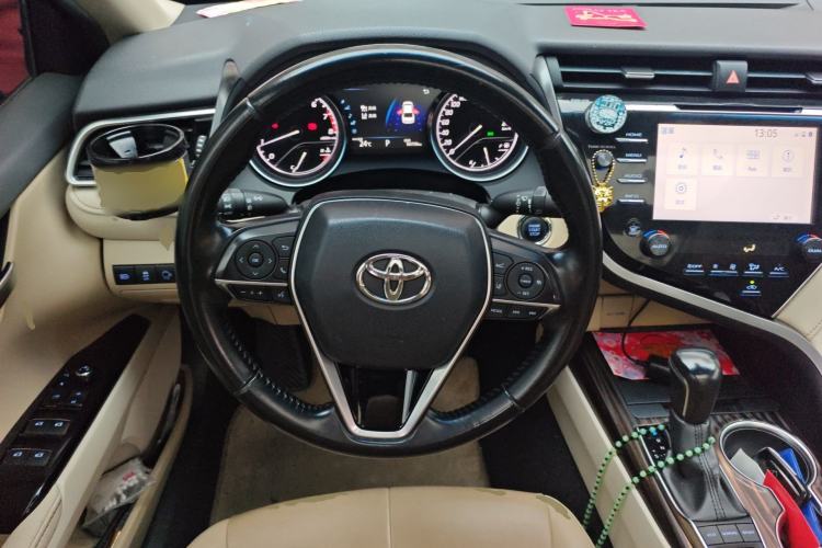 Used Toyota Camry 2018 2.5G Luxury Edition Steering Wheel