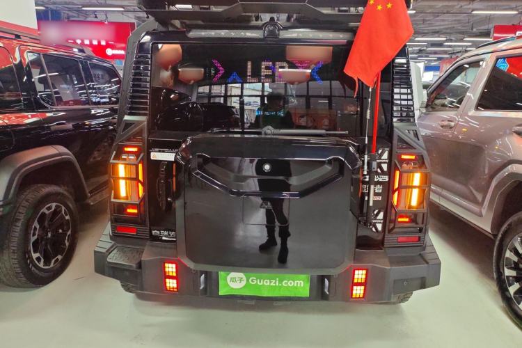 Used JETOUR Traveler 2024 2.0T All-Wheel-Drive Silver Dragon Wings