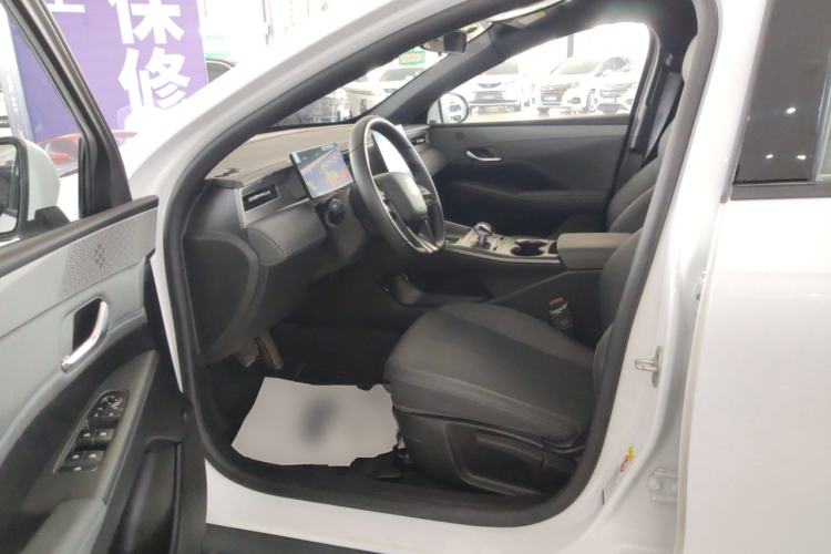 Used BYD Qin PLUS 2025 DM-i Smart Drive 55KM Leading Model
