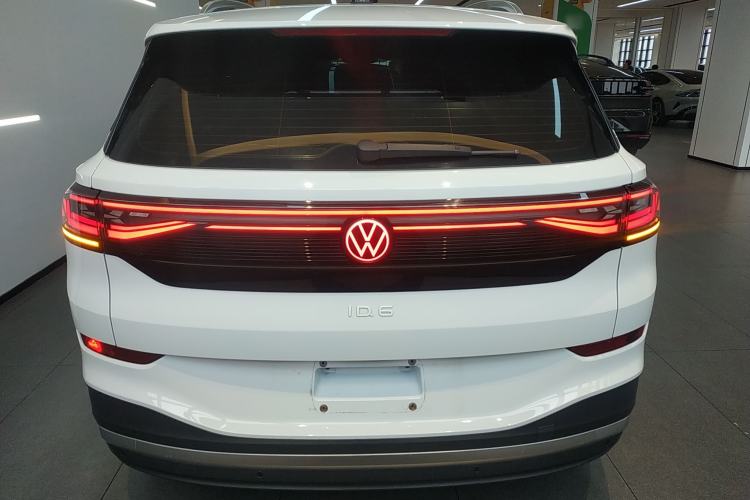 Used Volkswagen ID.6 X 2022 Smart Enjoyment Long-Range Edition
