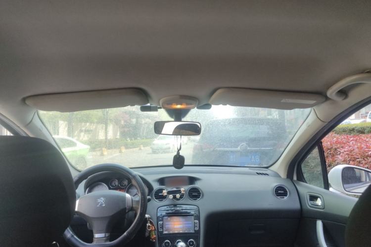 Used Peugeot 408 2013 2.0L Automatic Comfort Edition Headliner