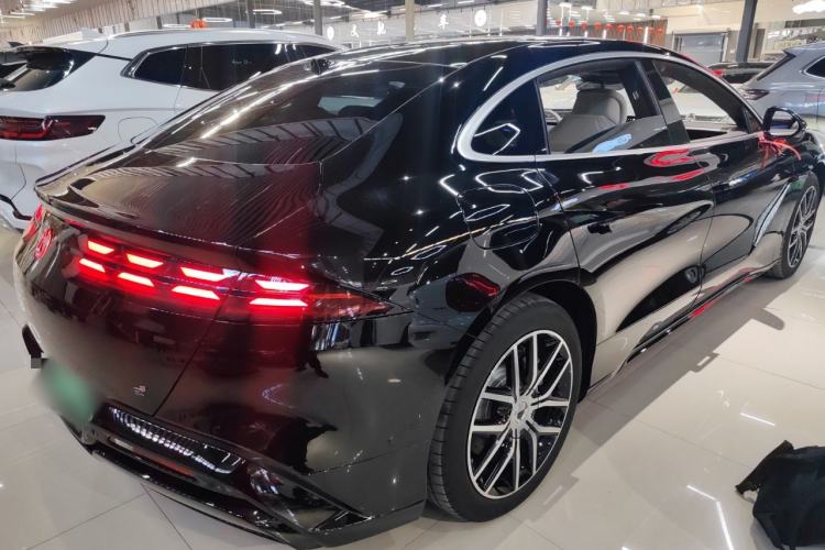 Used Denza Z9 2024 1100 km Four-Wheel Drive Max Version Rear Right 45 Deg