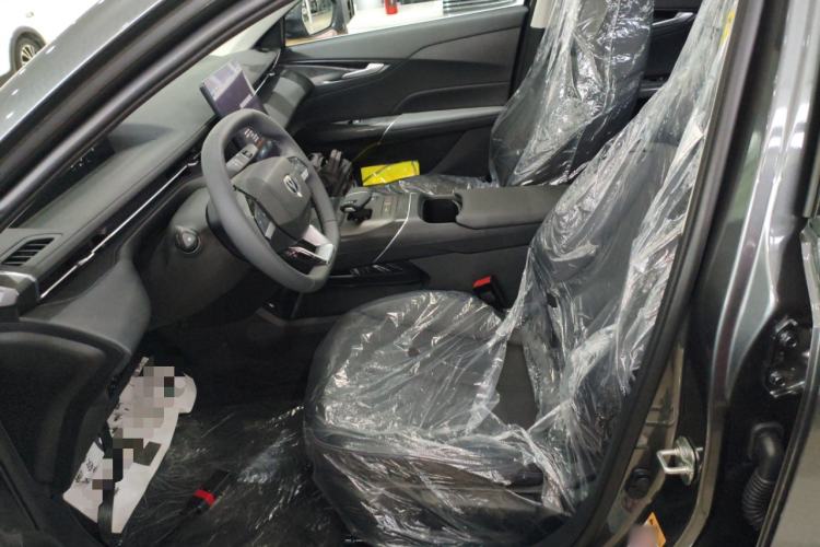 Used CHANGAN Eado 2025 Blue Whale 1.5T 500Bar Prestige Model