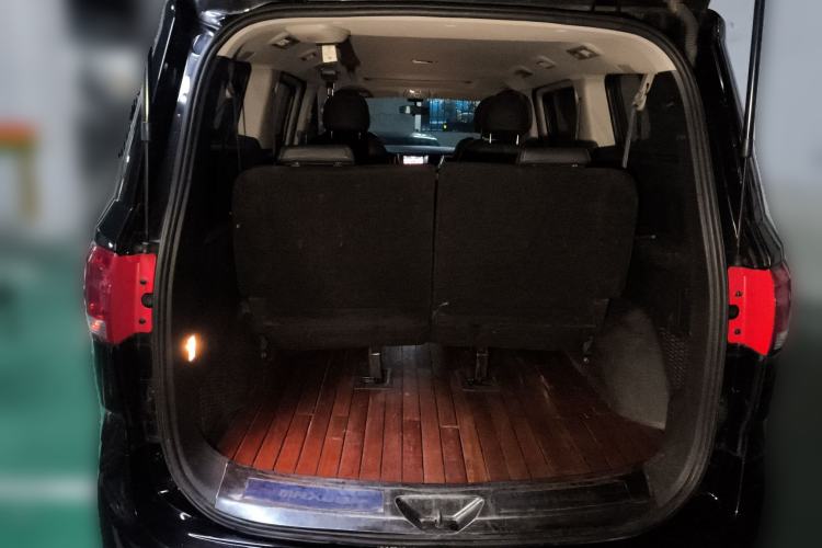 Used SAIC MAXUS G10 2019 PLUS 2.0T Automatic Elite Edition China V Standard