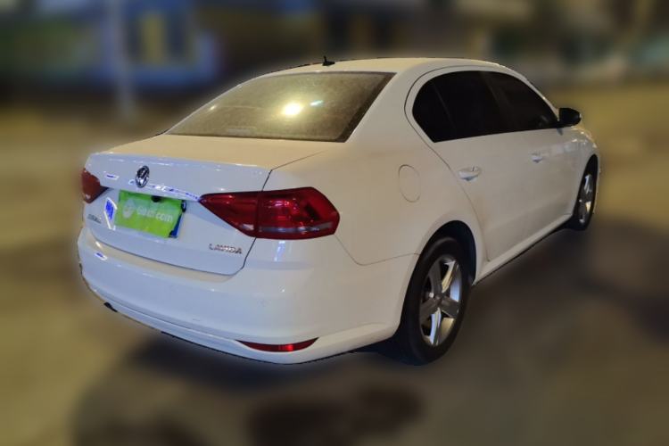 Used Volkswagen Lavida 2017 1.6L Manual Fashion Edition