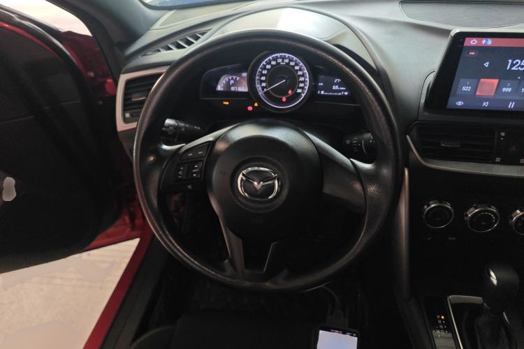 Used Mazda CX-4 2016 2.0L Automatic 2WD Blue Sky Dynamic Edition Steering Wheel
