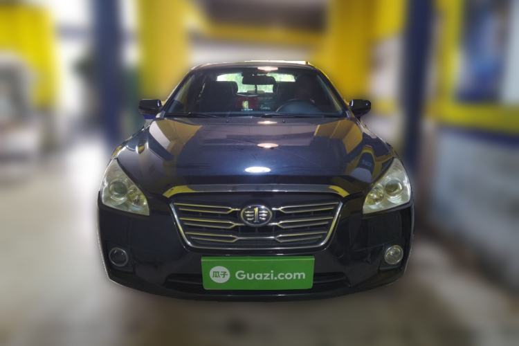 Used Bestune B50 2012 1.6L manual sunroof version Front