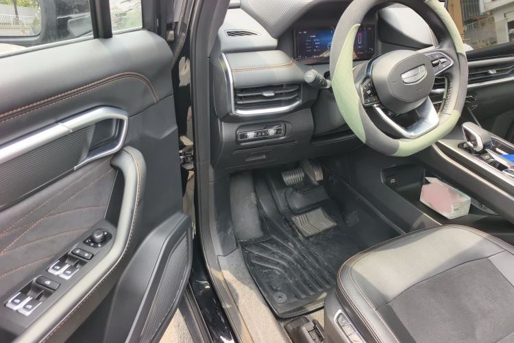 Used Geely Auto Haoyue L 2025 2.0T DCT Luxury Edition Driver Seat