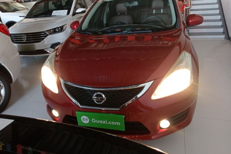 Used Nissan Tiida 2013 1.6L CVT Cool Cafe Edition Front