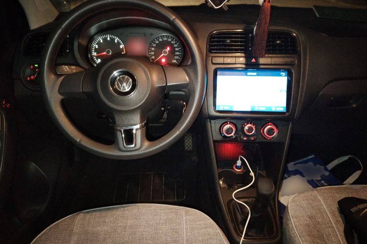 Used Volkswagen Polo 2011 1.4L Manual ZhiLe Edition Steering Wheel