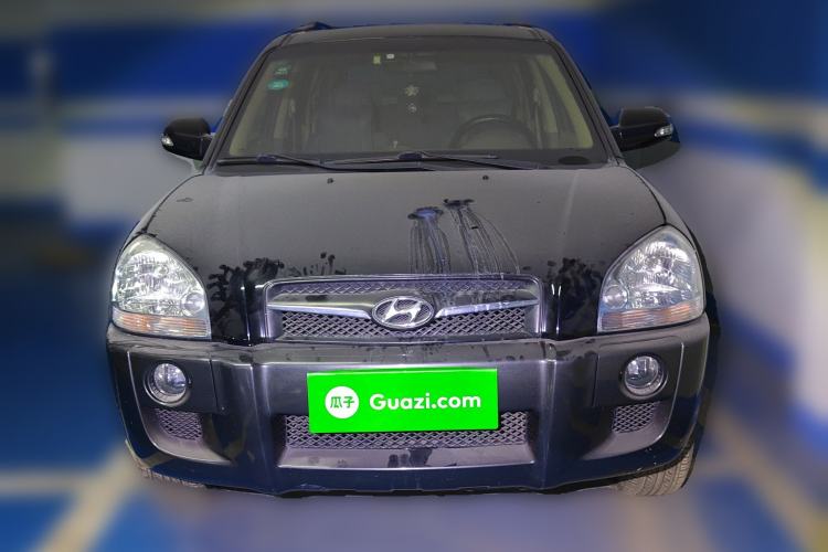 Used Hyundai Tucson 2009 2.0L Automatic Two-Wheel Drive with Sunroof