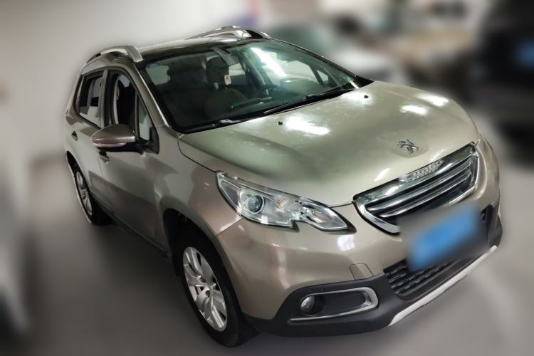 Used Peugeot 2008 2016 230THP Automatic Fashion Edition Front Right 45 Deg