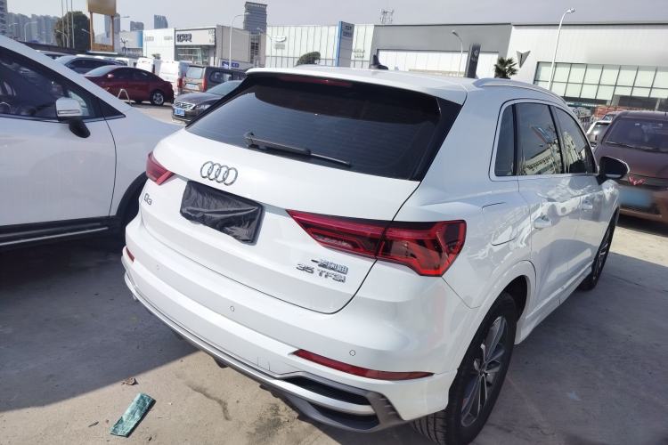 Used Audi Q3 2022 35 TFSI Progressive Dynamic Edition
