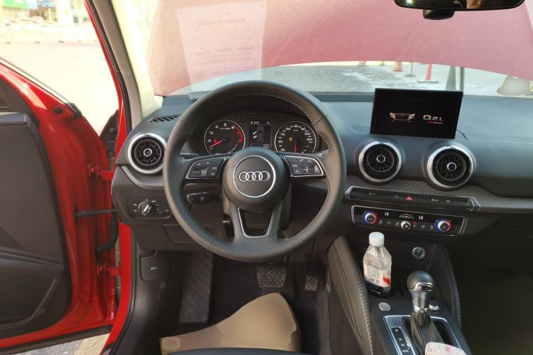 Used Audi Q2L 2022 35 TFSI Fashionable and Elegant Model
