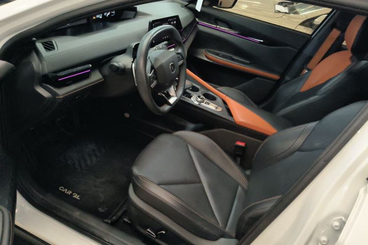 Used CHANGAN UNI-V 2022 1.5T Prestige Version Left Front Seat